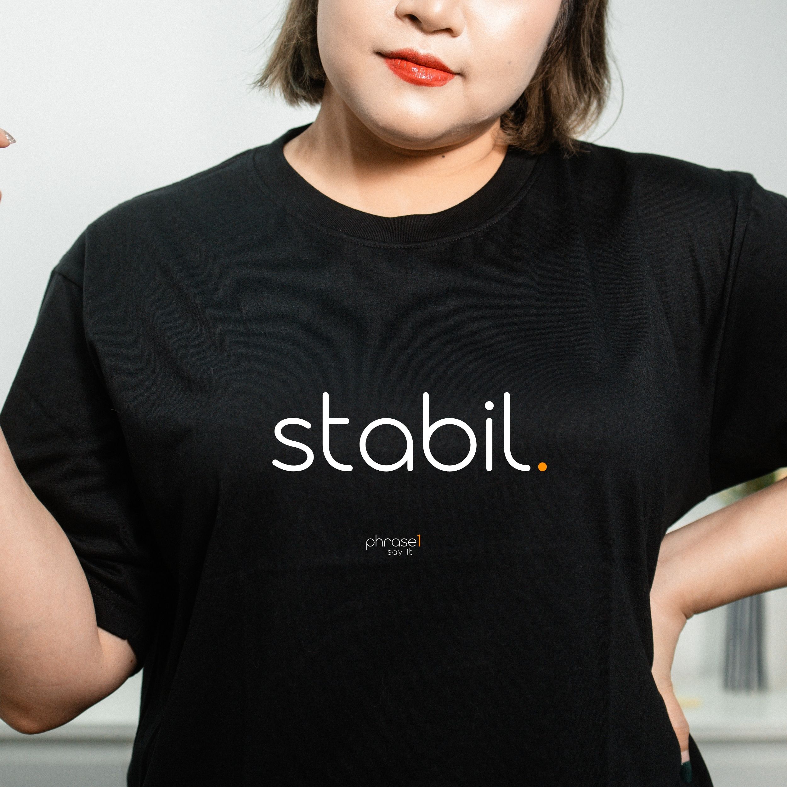 stabil. T-Shirt mit lustigem Spruch